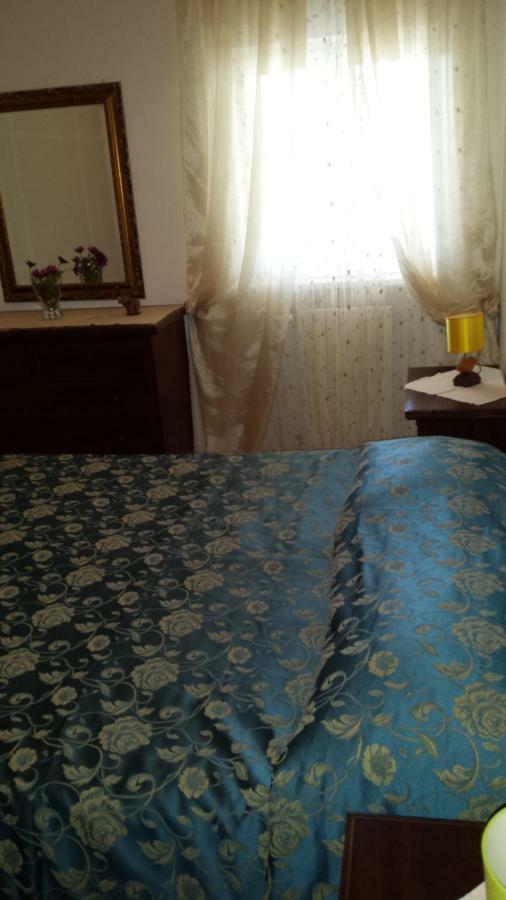 Villa Gardenia Остуні Екстер'єр фото